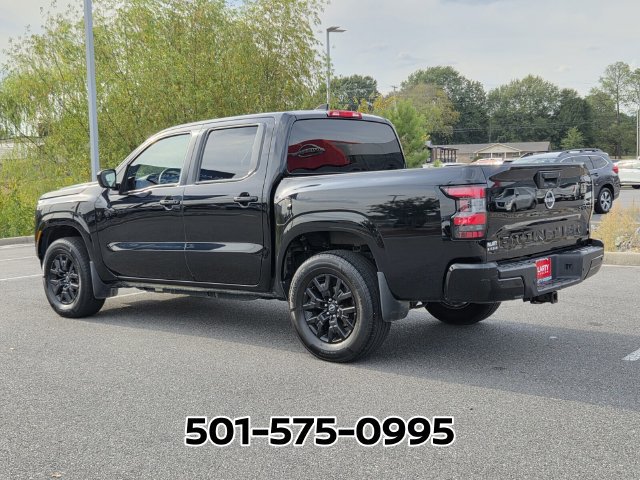 Used 2023 Nissan Frontier SV w/ Midnight Edition Package AWD/4WD image 3