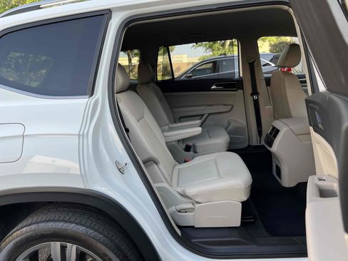 Used 2019 Volkswagen Atlas SE w/ Towing Package image 47