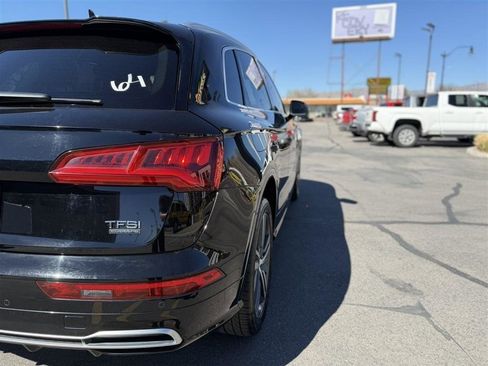 Used 2018 Audi Q5 Prestige image 12