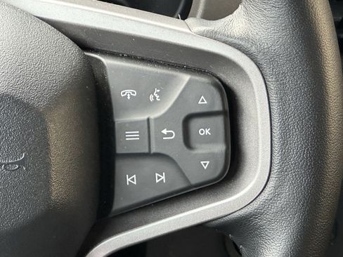 Used 2025 Ford Bronco Outer Banks AWD/4WD image 13