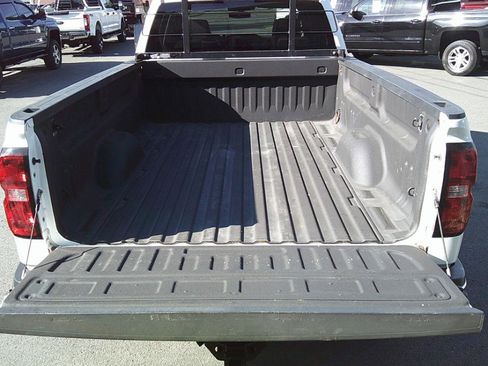 Used 2015 Chevrolet Silverado 3500 W/T w/ WT Convenience Package AWD/4WD image 5