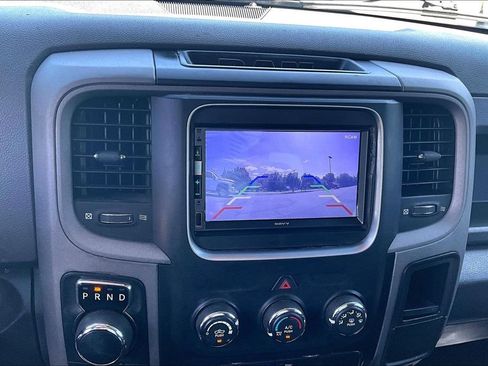 Used 2017 RAM 1500 Express w/ Express Value Package AWD/4WD image 21