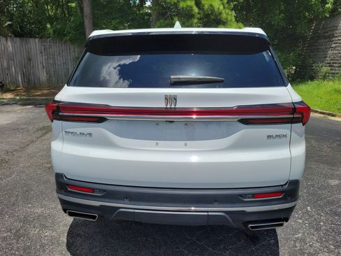 Used 2025 Buick Enclave Preferred FWD image 37