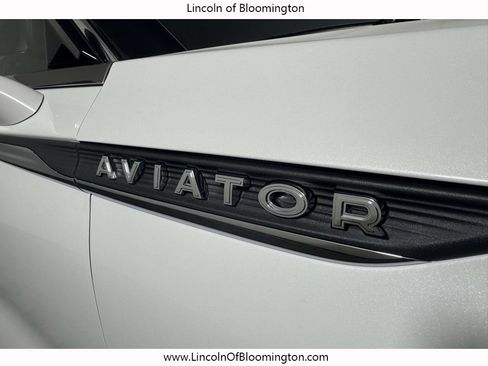 New 2026 Lincoln Aviator Reserve w/ Luxury Package AWD/4WD image 16