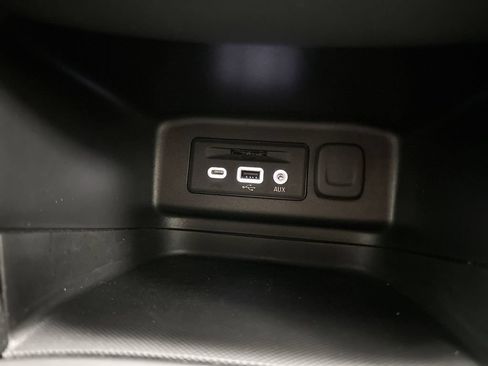 Used 2024 Chevrolet Equinox LT AWD/4WD image 54