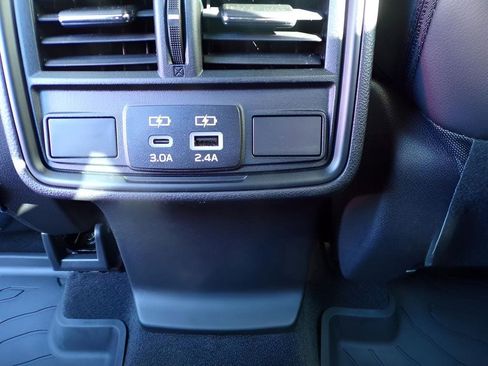 Used 2026 Subaru Forester Premium AWD/4WD image 16