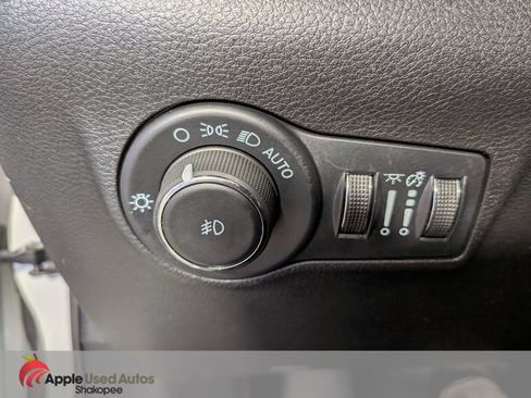 Used 2024 Jeep Compass Latitude AWD/4WD image 29