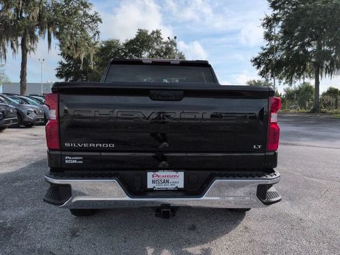 Used 2025 Chevrolet Silverado 1500 LT AWD/4WD image 4