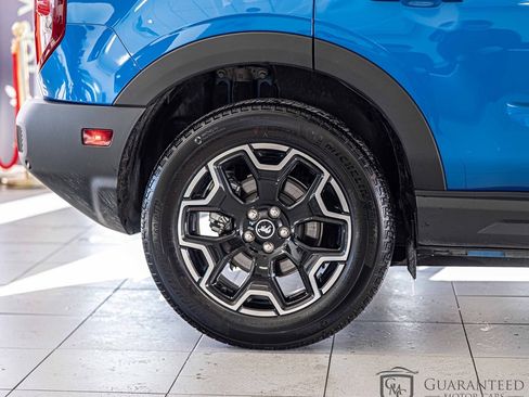 Used 2025 Ford Bronco Sport Outer Banks w/ Outer Banks Tech Package+ image 10