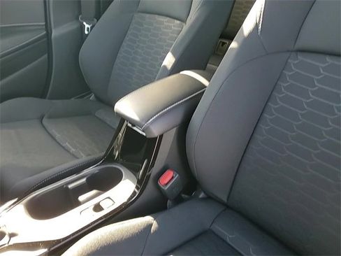 Used 2026 Toyota Corolla SE image 18