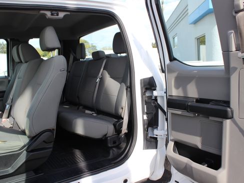 Used 2019 Ford F350 XL w/ Power Equipment Group image 14
