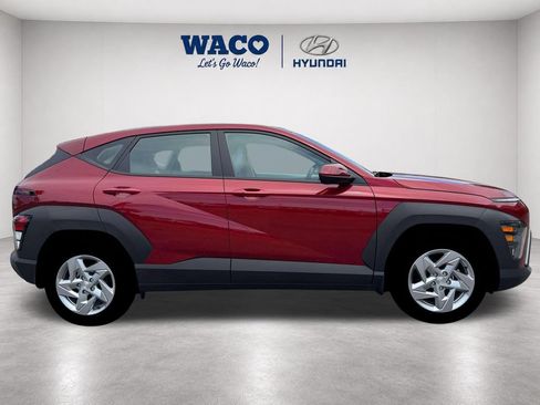 Used 2026 Hyundai Kona SE FWD image 11