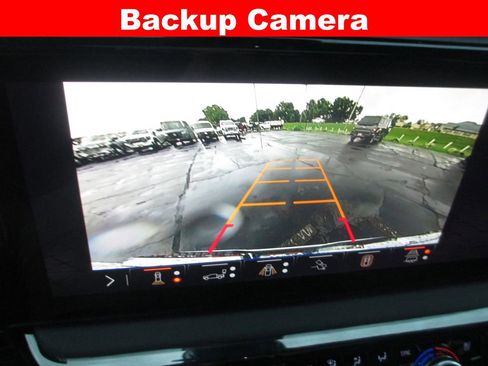 Used 2026 GMC Sierra 1500 AT4 w/ AT4 Premium Package AWD/4WD image 19
