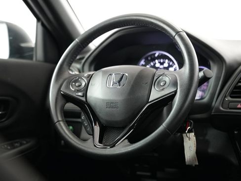 Used 2020 Honda HR-V Sport image 12