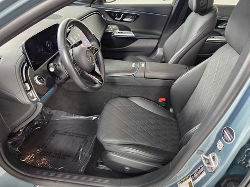 Certified 2024 Mercedes-Benz E 450 4MATIC Sedan w/ Leather Package image 9