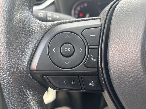 Used 2025 Toyota RAV4 LE image 19