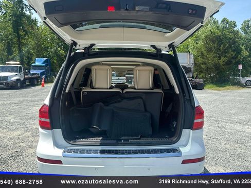 Used 2018 Mercedes-Benz GLS 450 4MATIC w/ Premium Package image 11