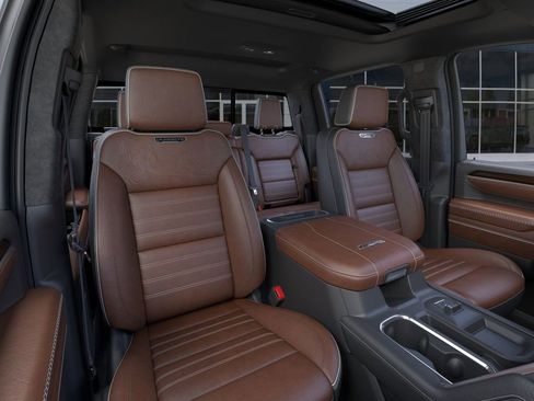 New 2025 GMC Sierra 2500 Denali Ultimate w/ Max Trailering Package image 16