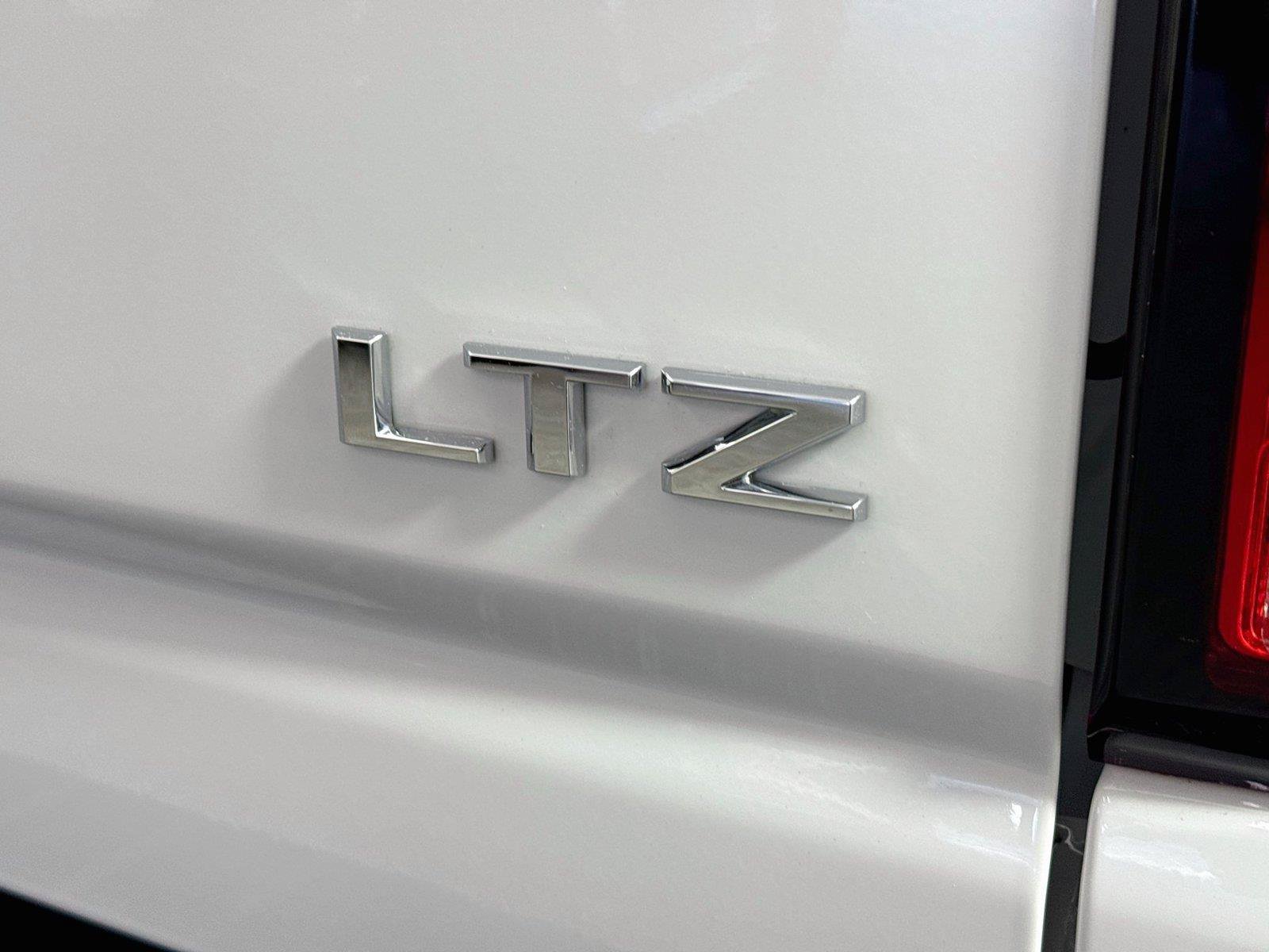 Used 2026 Chevrolet Silverado 2500 LTZ AWD/4WD image 15