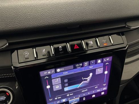 Used 2021 Jeep Grand Cherokee L Laredo image 52