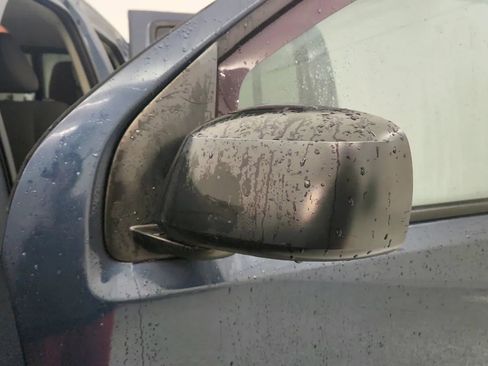 Used 2019 Nissan Frontier Desert Runner image 18