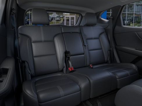 New 2026 Chevrolet Blazer LT w/ Sound & Technology Package FWD image 17