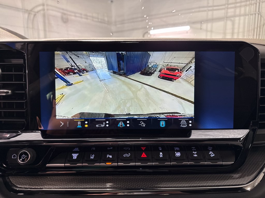 New 2026 Chevrolet Silverado 2500 ZR2 AWD/4WD image 17