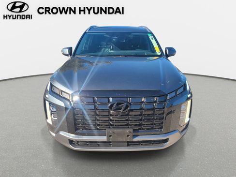 Used 2023 Hyundai Palisade Limited image 2