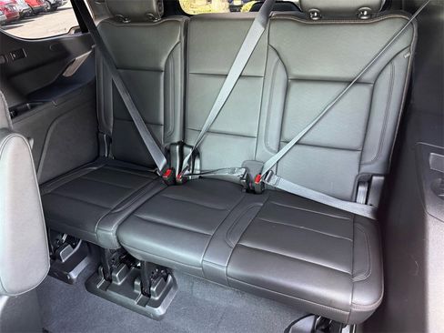 Used 2021 Chevrolet Tahoe High Country image 14