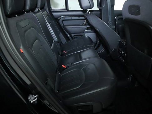 Used 2021 Land Rover Defender 110 X image 27