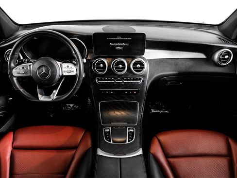 Used 2022 Mercedes-Benz GLC 300 w/ AMG Line image 12