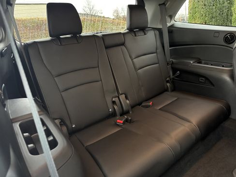 Used 2022 Honda Pilot Elite image 18