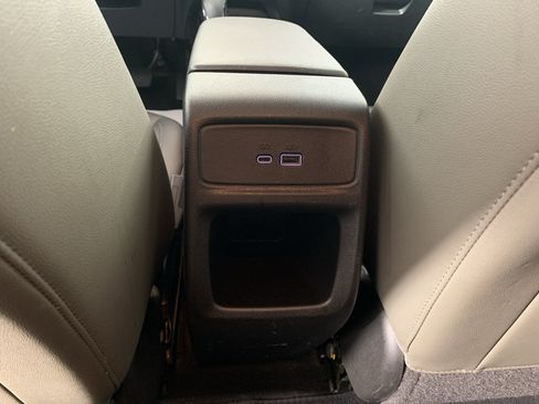Used 2025 Chevrolet Trax ACTIV w/ Driver Confidence Package FWD image 32