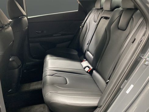 New 2026 Hyundai Elantra SEL Sport FWD image 24