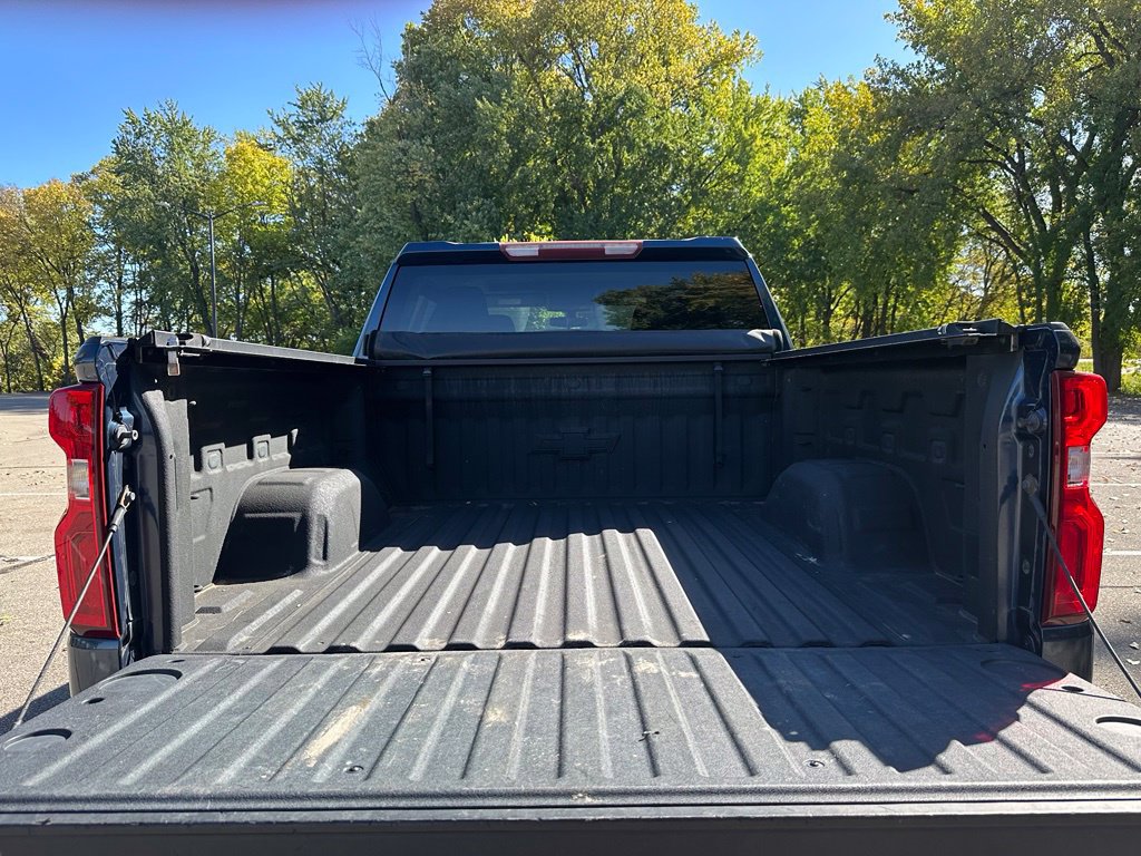 Used 2019 Chevrolet Silverado 1500 RST AWD/4WD image 13
