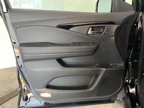 New 2026 Honda Ridgeline Black Edition image 26
