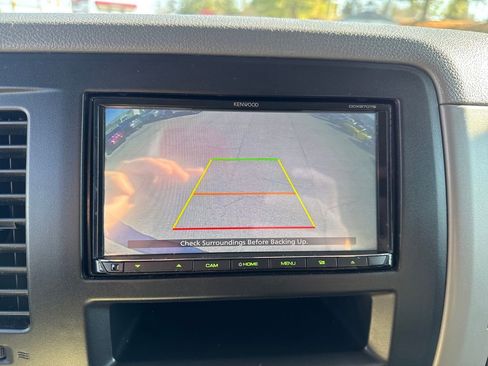 Used 2016 Nissan NV 3500 S image 20