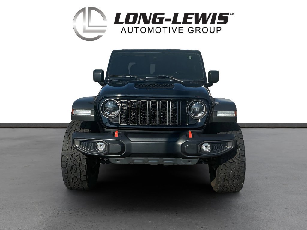 Used 2024 Jeep Gladiator Mojave AWD/4WD image 11