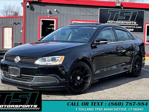 Used 2014 Volkswagen Jetta SE image 2