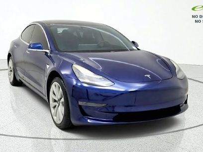 Used 2019 Tesla Model 3 Standard Range Plus