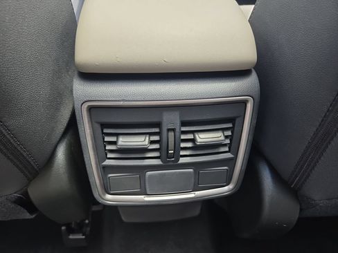 Certified 2024 Subaru Forester Premium AWD/4WD image 18