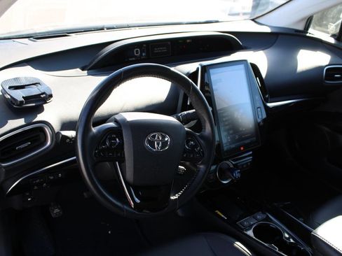 Used 2022 Toyota Prius Prime Limited FWD image 27