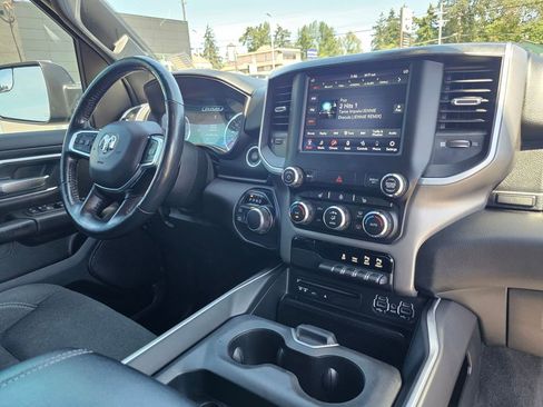 Used 2019 RAM 1500 Big Horn AWD/4WD image 12