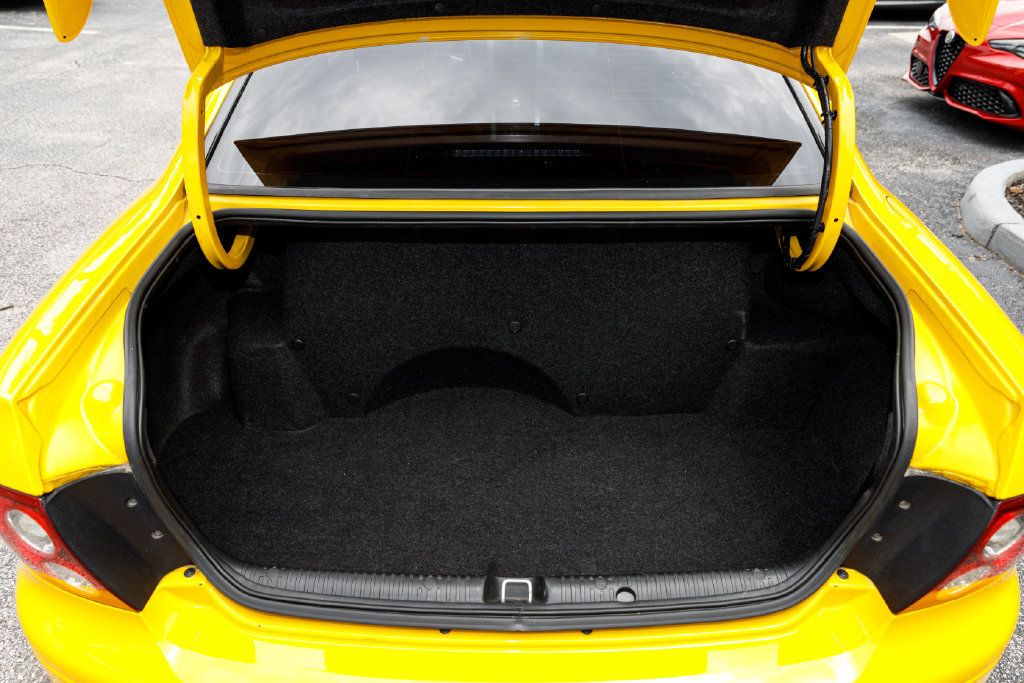 Used 2005 Pontiac GTO RWD image 17
