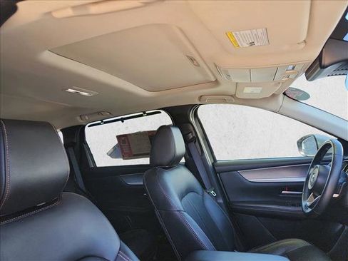 Used 2024 MAZDA CX-90 3.3 Turbo w/ Preferred Plus AWD/4WD image 13
