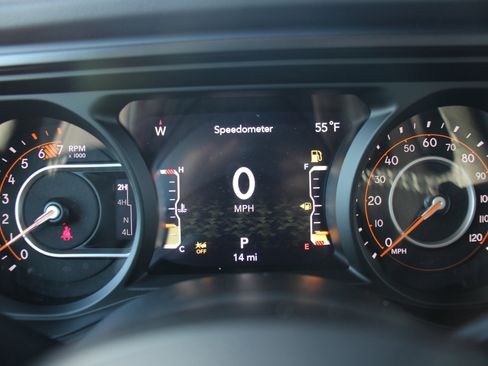 Used 2026 Jeep Wrangler Unlimited Rubicon image 13