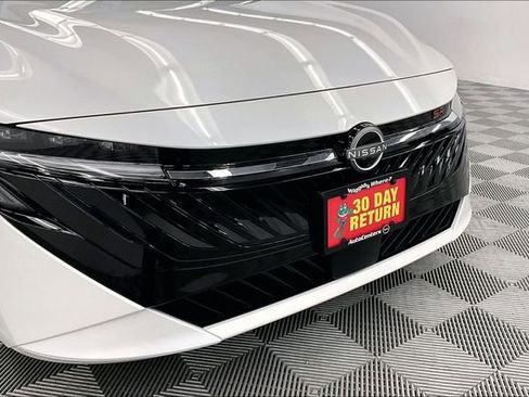 New 2026 Nissan Sentra SR image 15