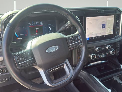 Used 2025 Ford F250 Platinum AWD/4WD image 15