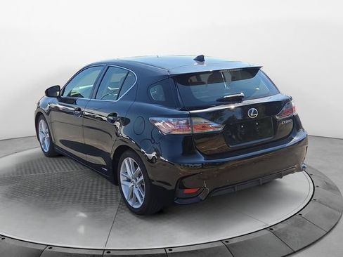 Used 2016 Lexus CT 200h w/ Navigation Package FWD image 3