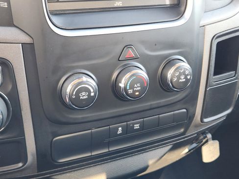 Used 2019 RAM 1500 Express w/ Express Value Package RWD image 13